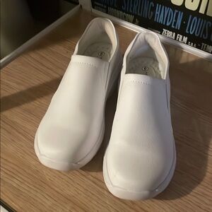 Hawkwell Pillowtop slip on Nursing shoes